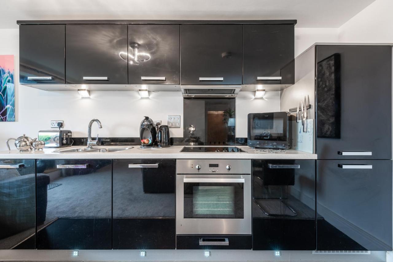 Luxurious River View Apartment With Terrace Worcester Exteriör bild